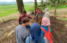 Agroforestri dan Kemitraan Produktif di Perum Perhutani KPH Malang