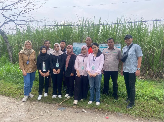 Perhutani Libatkan Mahasiswa MBKM dalam Panen Tebu sebagai Wujud Nyata Corporate Citizenship
