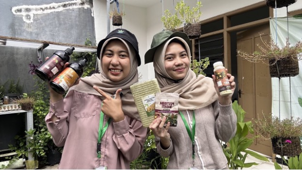 Mahasiswa UPN Veteran Jawa Timur Ikut Dukung Infarm Kampanyekan Edukasi Berkebun Melalui Konten Digital