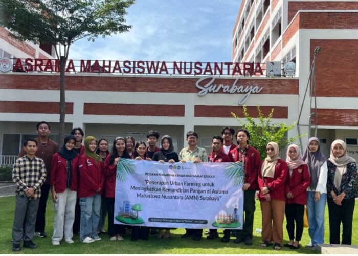 UPN ”Veteran” Jawa Timur Tanamkan Semangat Kemandirian Pangan Mahasiswa AMN Surabaya Lewat Urban Farming 